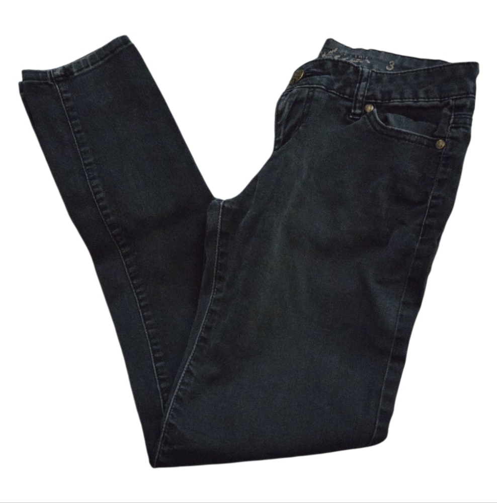 Celebrity Blues Black Jeans Juniors Sz 3
